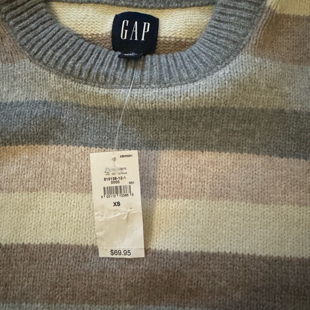 New GAP Beige, Gray & Cream Crewneck Sweater with Stripes Size XS - Picture 6 of 7